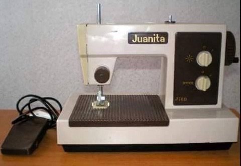 Retro játék varrógép