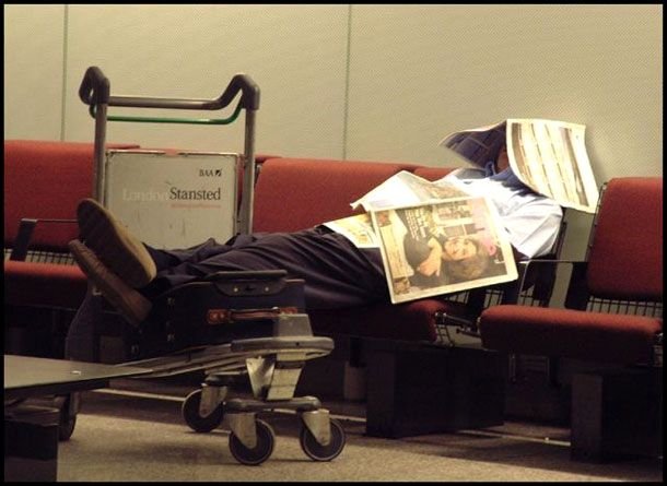 Awkward_Sleeping_Positions_Of_People_20