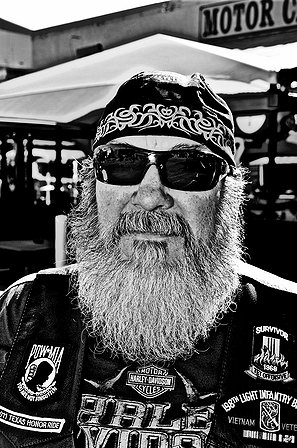 3293790_215167_4b6074f5d3_l