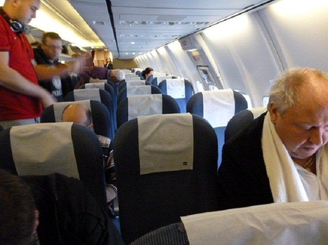 onboard_sas_flight-640x479