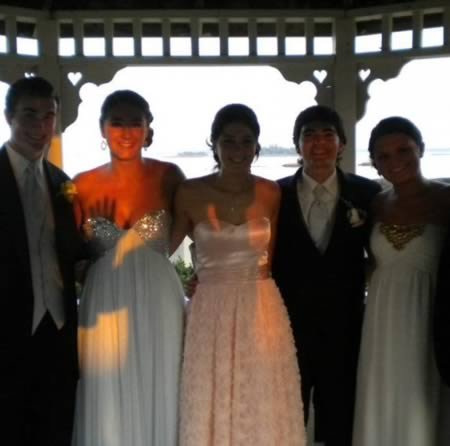 a98560_shadow-photobomb_11