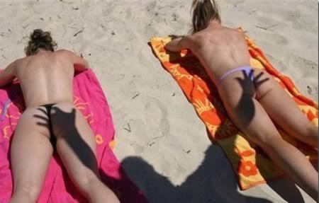 a98560_shadow-photobomb_6-beach