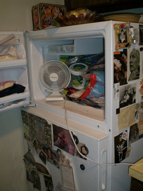 ghetto-air-condition-02_jpg_pagespeed_ce_2e-C1VGp0w