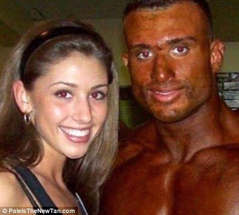 article-2127532-1287C140000005DC-24_470x423