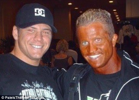 article-2127532-1287C1CE000005DC-18_470x340