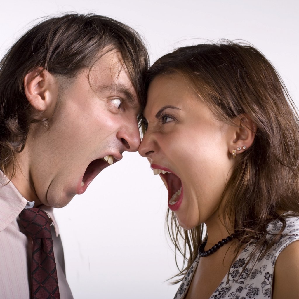 having-to-scream-to-hear-eachother-photo-u1