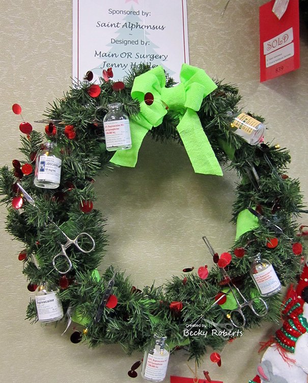 hospital-christmas-decorations-21__605