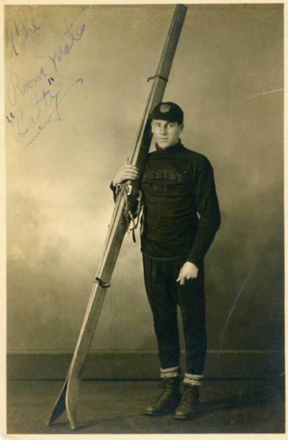 8c3b7778e5c024e42cb35d4f56e1d944