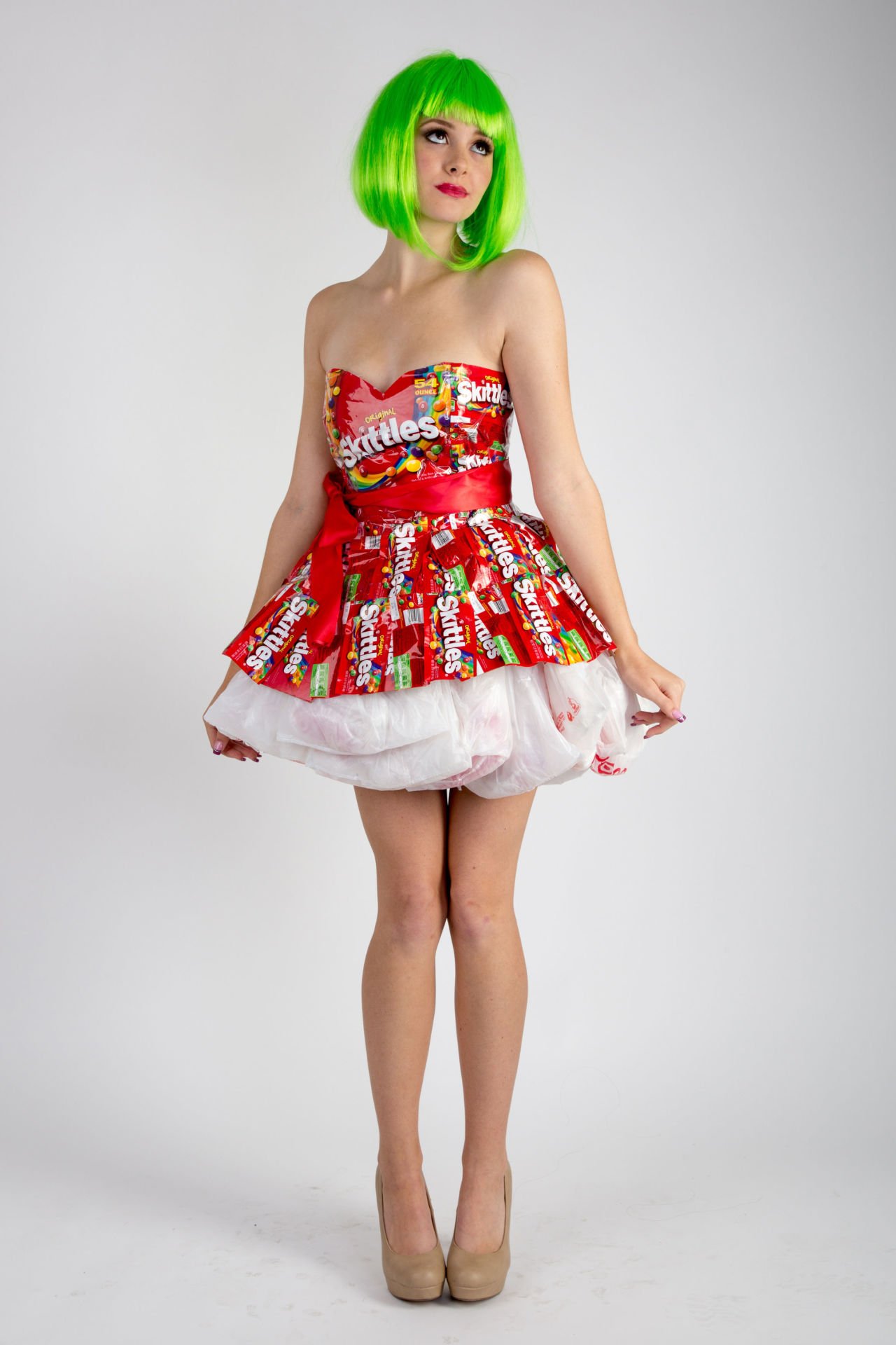 gallery_nrm_1423063715-0_caters_garbage_gone_glam_01