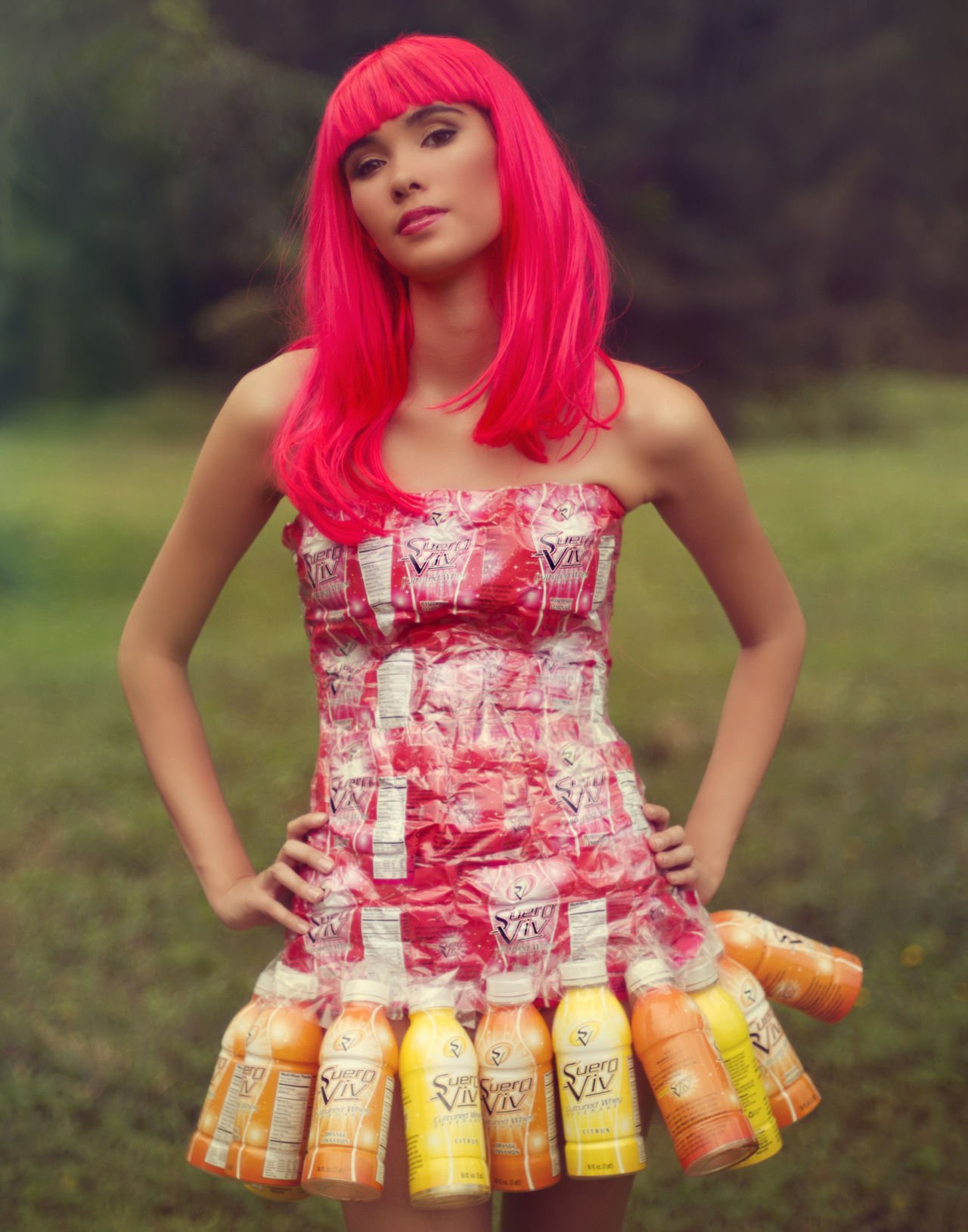 gallery_nrm_1423063775-1_caters_garbage_gone_glam_02