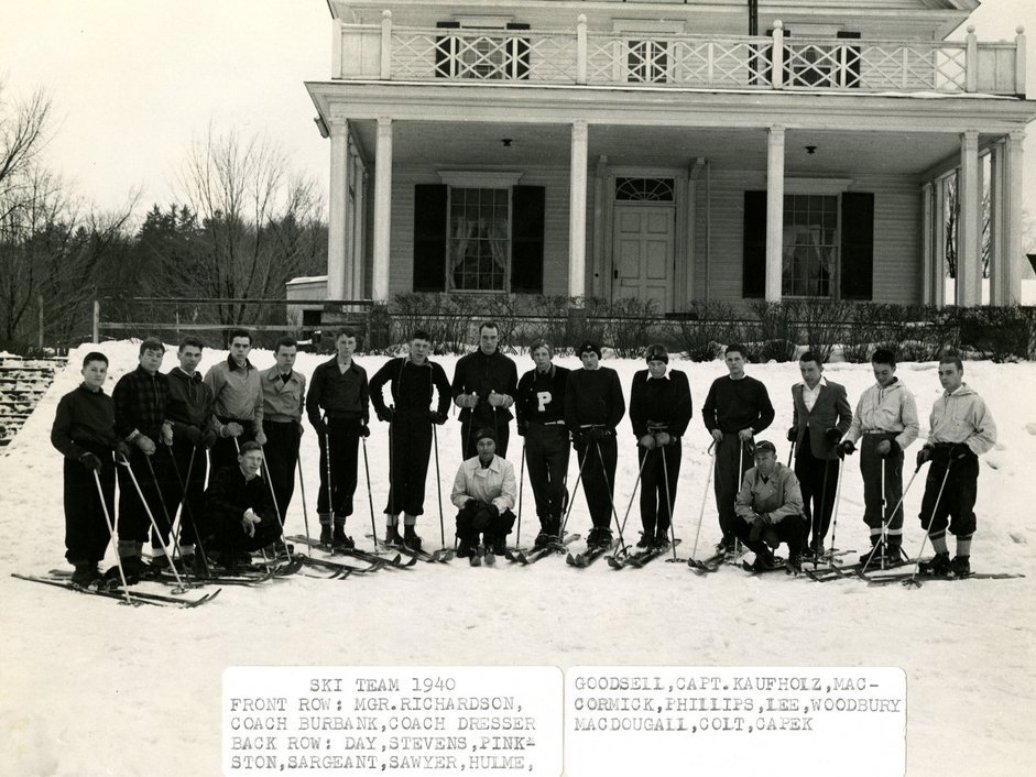 the-proctor-academy-1940-ski-team