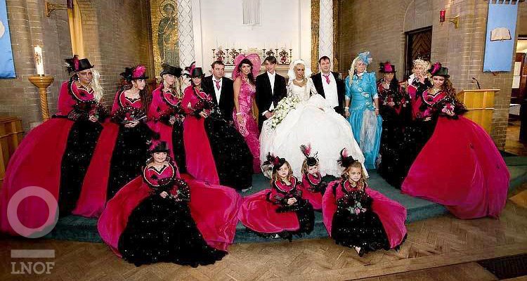 BlackAndRedBridesmaids